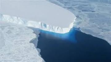 Προειδοποίηση για δραματική κατάρρευση παγετώνα στην Ανταρκτική